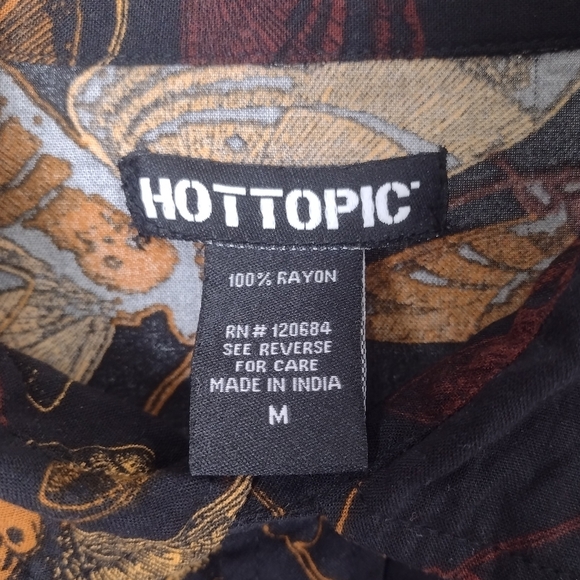 Hot Topic Grunge Moth Short Sleeve Button Down Shirt Men's Size M - Picture 12 of 13